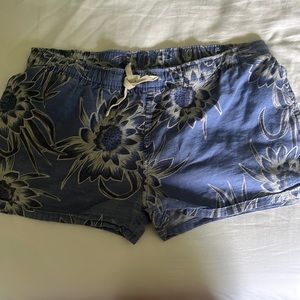 Patagonia comfy hemp/cotton shorts- size medium